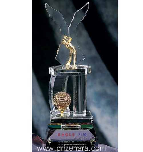 크리스탈트로피G135