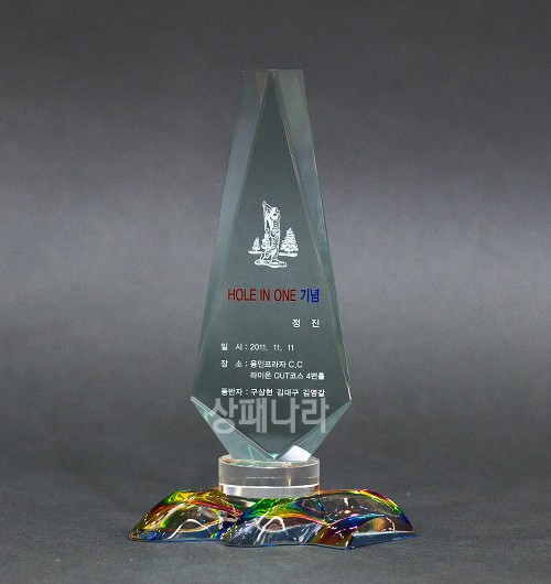 크리스탈트로피G103