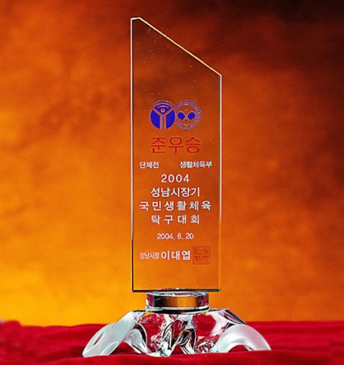 크리스탈트로피G108