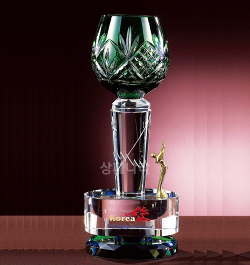 크리스탈트로피G367