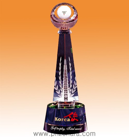 크리스탈트로피G66