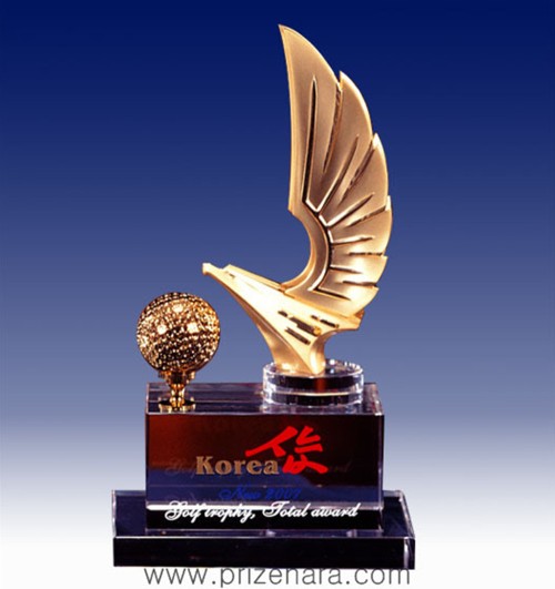 크리스탈트로피G77