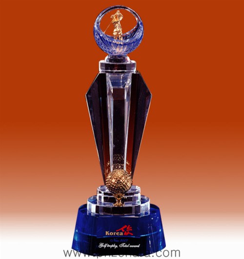 크리스탈트로피G74