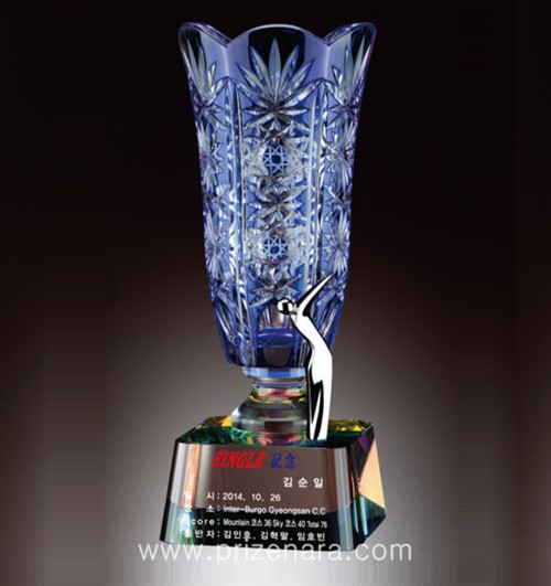 크리스탈트로피G304