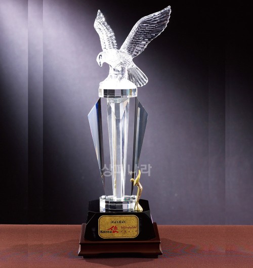 크리스탈트로피G387