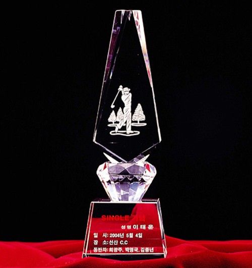 크리스탈트로피G105