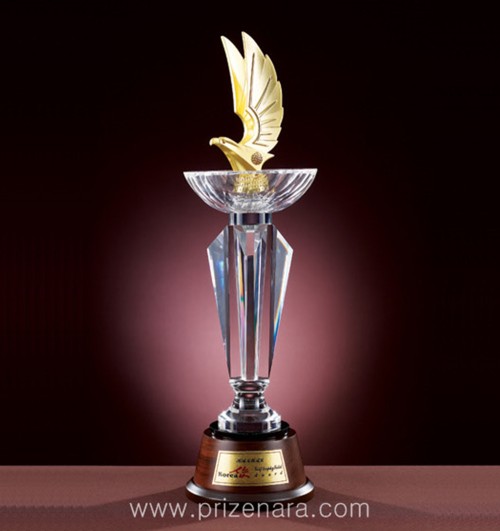 크리스탈트로피G241