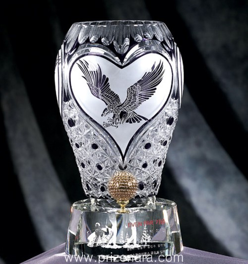 크리스탈트로피G117