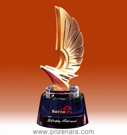 크리스탈트로피G70