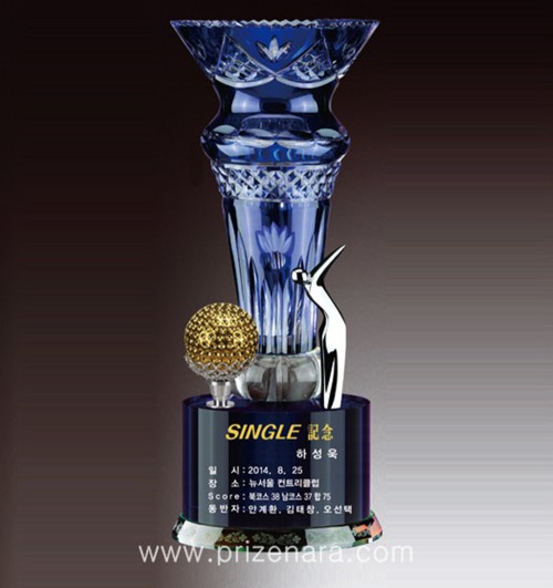 크리스탈트로피G303