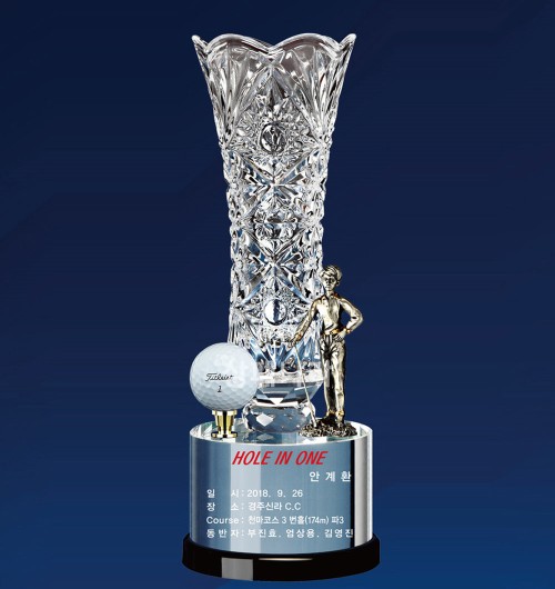 크리스탈트로피G513