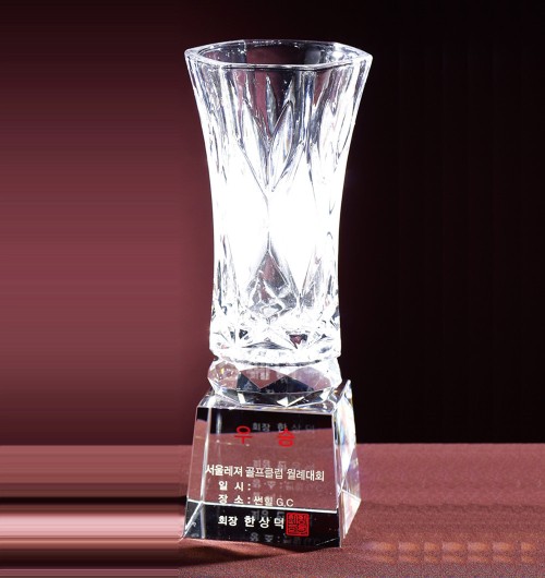 크리스탈트로피G382