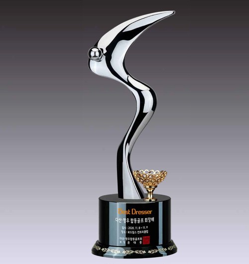 조각가트로피G508